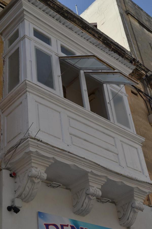La Luna Town House Sliema Exteriör bild