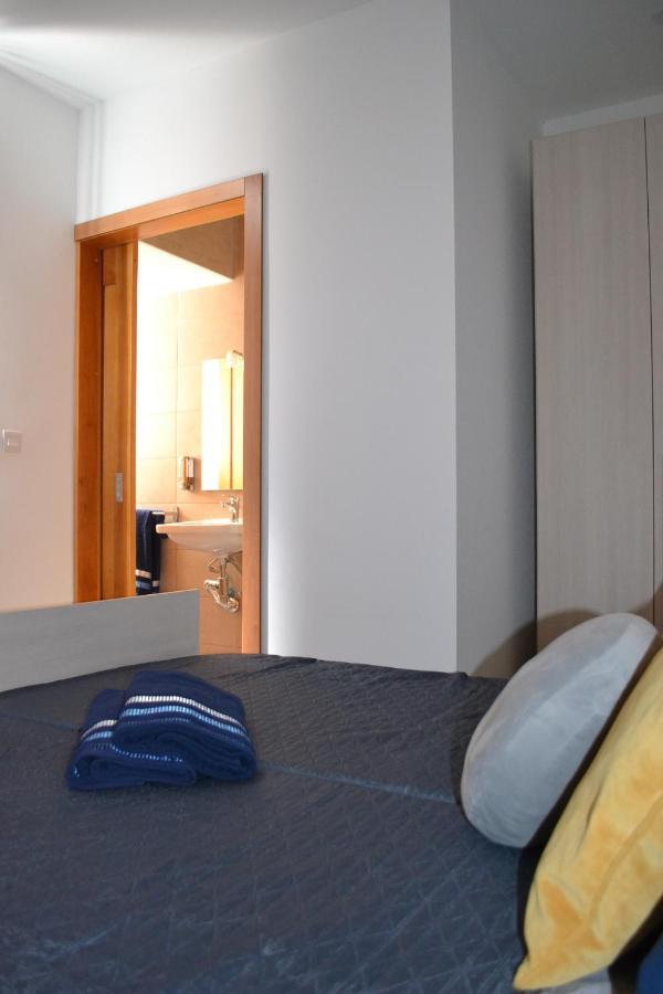 La Luna Town House Sliema Exteriör bild