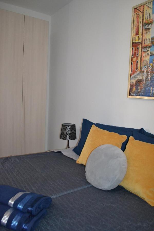 La Luna Town House Sliema Exteriör bild